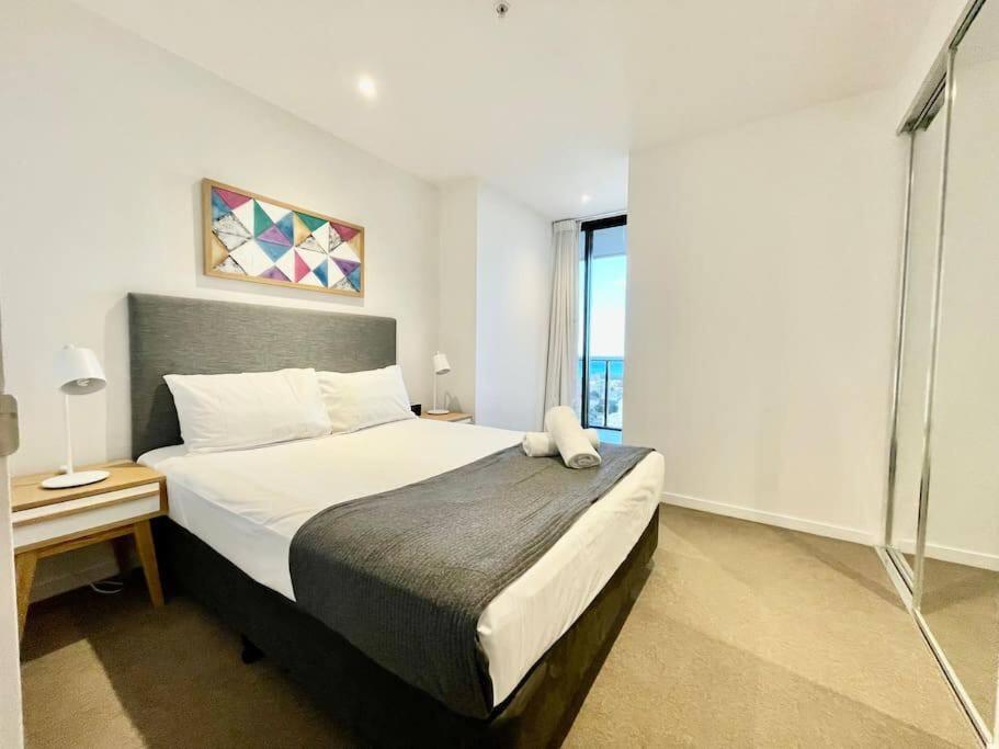 Broadbeach Apartment Level 10 With Beach Views Guldkusten Exteriör bild