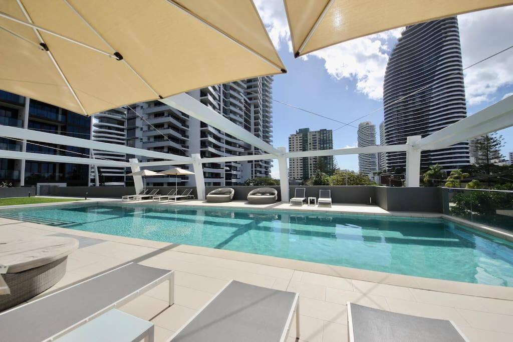 Broadbeach Apartment Level 10 With Beach Views Guldkusten Exteriör bild