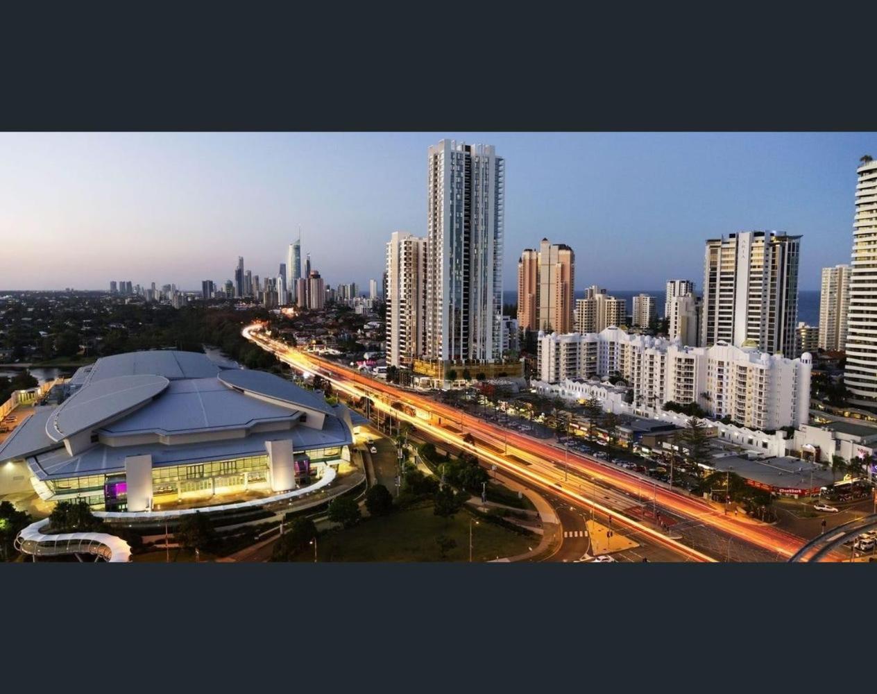 Broadbeach Apartment Level 10 With Beach Views Guldkusten Exteriör bild